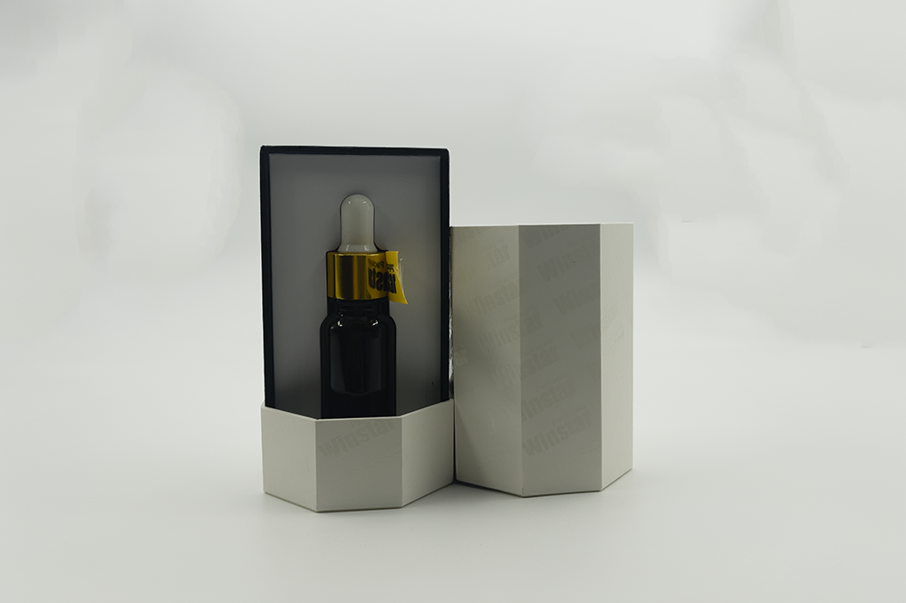 Octagonal CBD packaging for tincture bottles