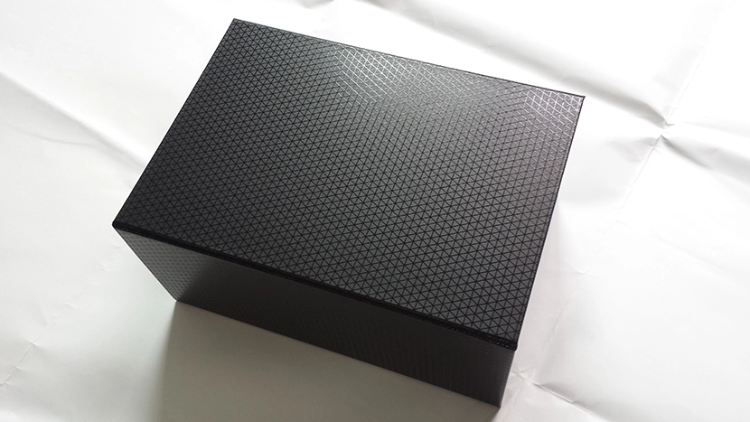 Spot UV Pattern on Collapsible Rigid Paper Box