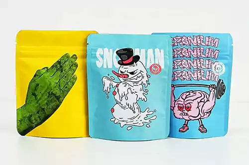 Runtz Packs & Bags | 3.5g Smell Proof Cali Packaging