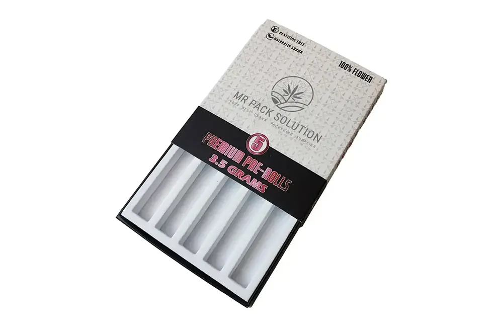 Paper pre-roll box with foam insert
