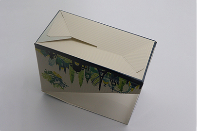 Custom Retail Preroll Display Boxes